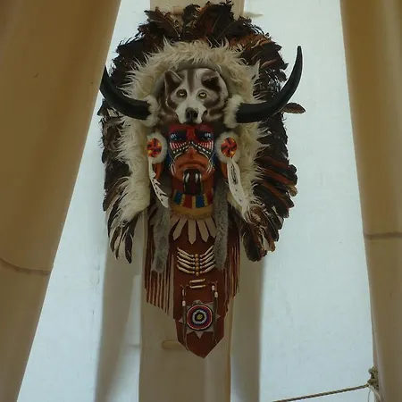 אוהל מפואר Levaltipis Saint-Gâtien-des-Bois