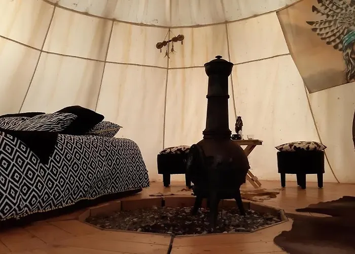 Levaltipis Οργανωμένο κάμπινγκ