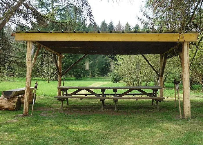 Levaltipis Οργανωμένο κάμπινγκ *